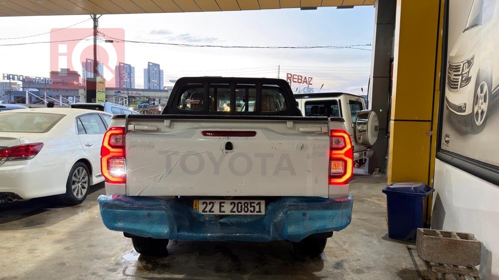 تويوتا هايلوكس